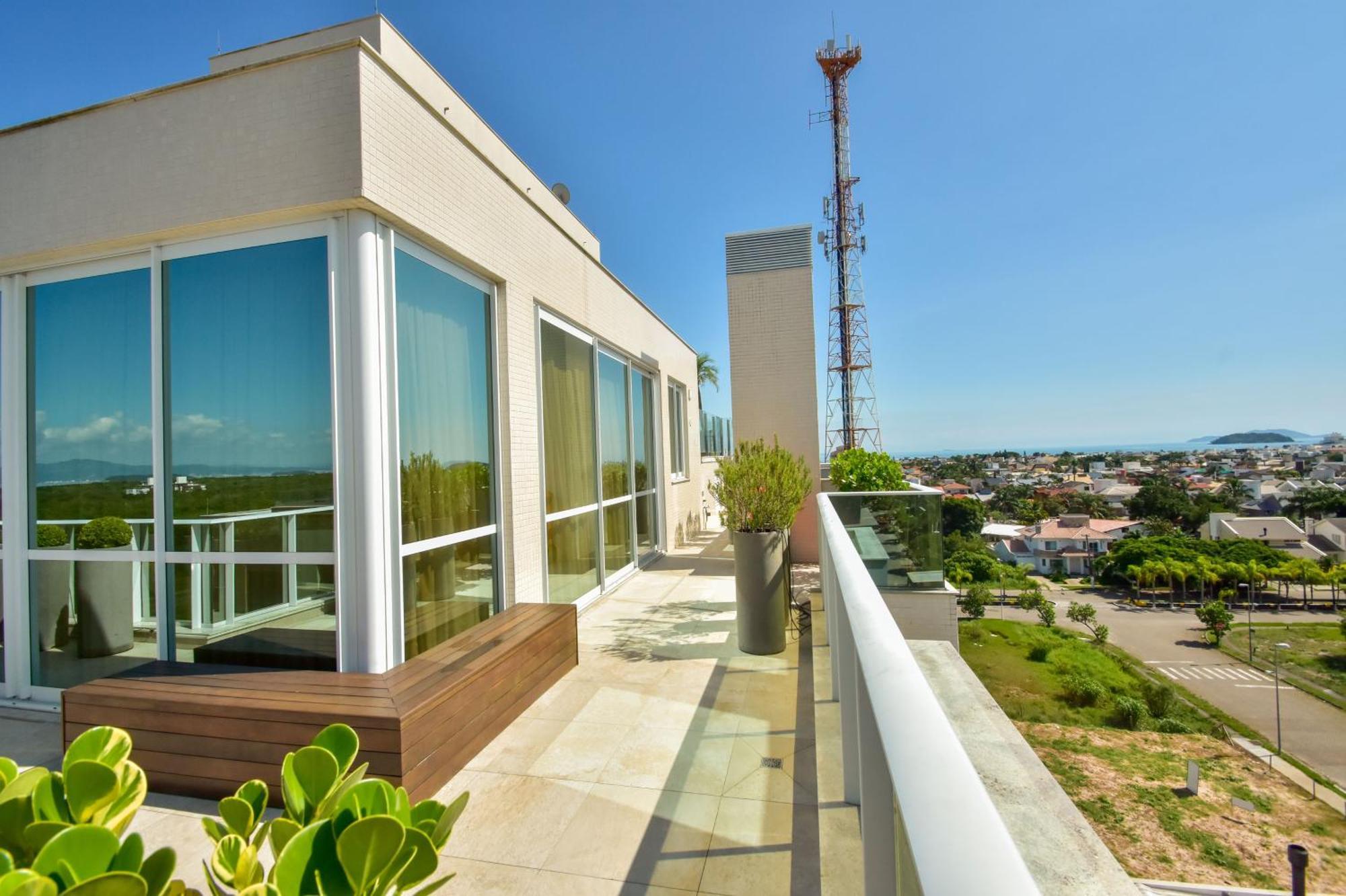 Alto Padrao Ao Lado Do Open Shopping Em Jurerep176 * Florianopolis