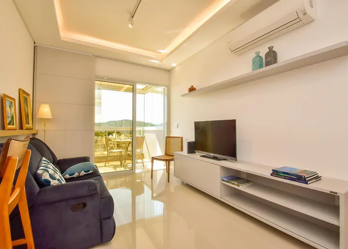 Lessence Jurerê, Apartamento 2 suítes em condomínio com piscina de borda infinita P176
